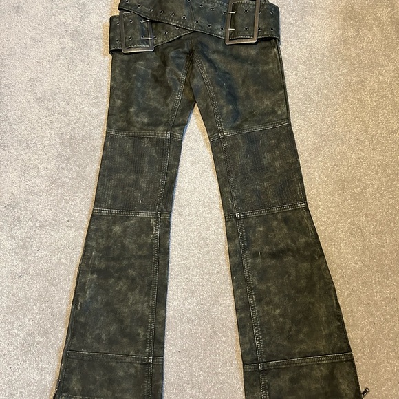 🔥🆕🔥 Jaded Assassin Faux Leather Boot Cut Jeans - Picture 2 of 4
